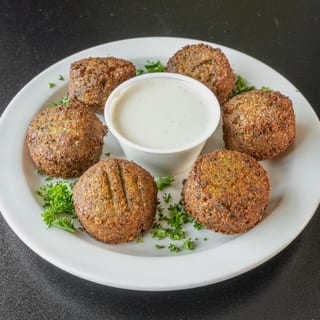 Falafel (6 pcs.)